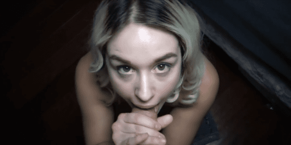 หนังเอ็กฝรั่งhd สาวผมทองโชว์สกิลดูดจู๋ สาวเงี่ยนชักว่าวให้แฟนจนแตกใส่ปาก