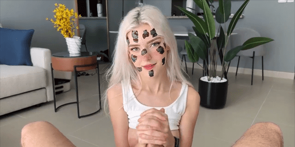 หนังโป้ใหม่ น้องอีวาเล่นควยแฟน ดูดควยจนแข็งแล้วแหกหีให้แฟนหนุ่มซอยถี่ยิบ